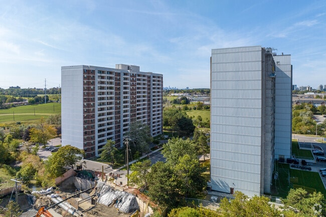 Building Photo - The Birches
