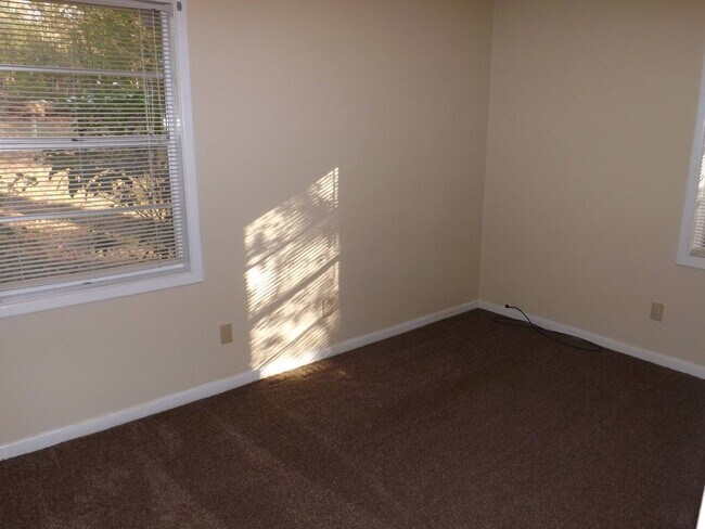 Building Photo - COMING IN MAY!