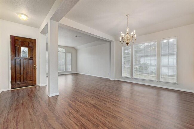 Building Photo - 8516 Dunsmere Dr