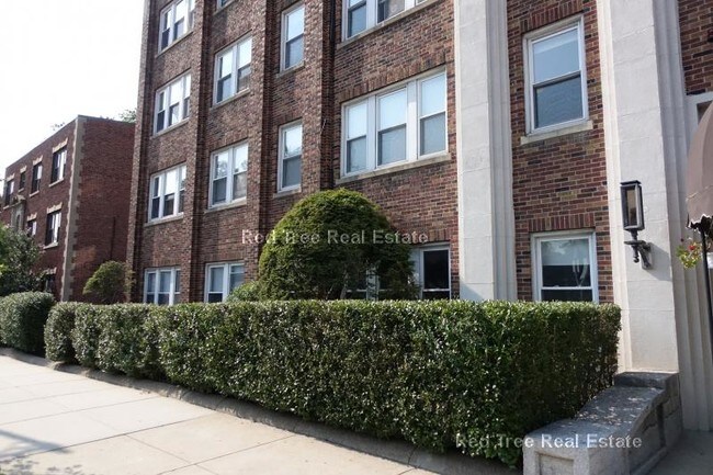 Foto del edificio - 2045 Commonwealth Ave