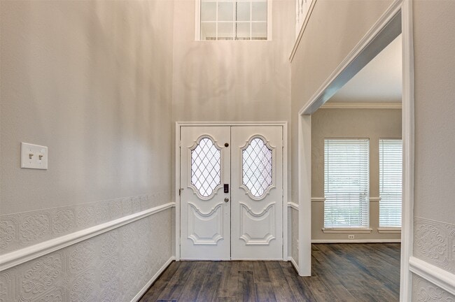 Building Photo - 3422 Mesquite Dr