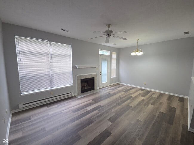 Building Photo - 5438 Nighthawk Dr