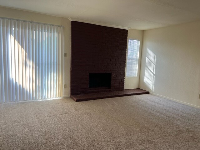 Foto del edificio - 9101 Country Creek St
