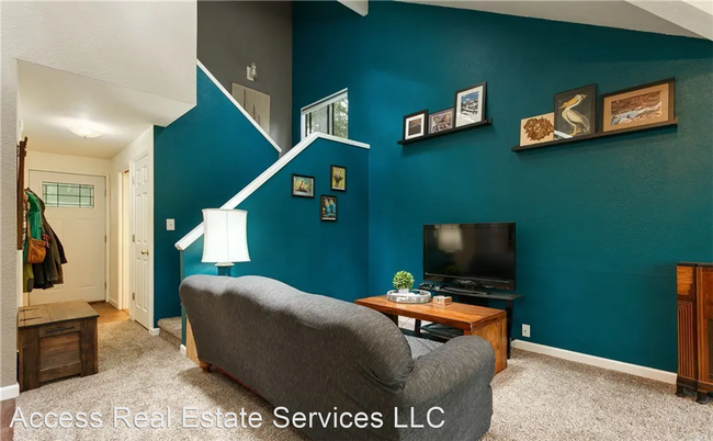Building Photo - 2 br, 2 bath House - 62 Louise View Dr.