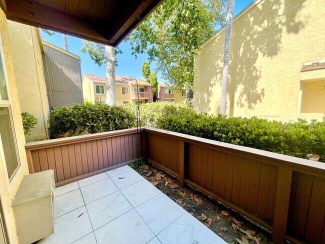 Foto del edificio - 1 Bedroom / 1 Bath Charming Condo in Missi...