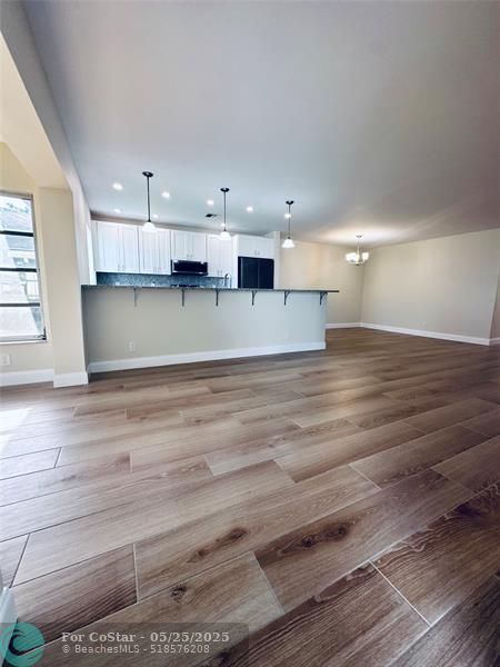 Foto del edificio - 14676 Canalview Dr