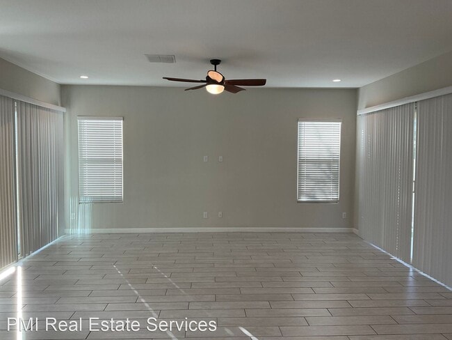 Building Photo - 3 br, 2.5 bath House - 6506 E Villa Maria Dr