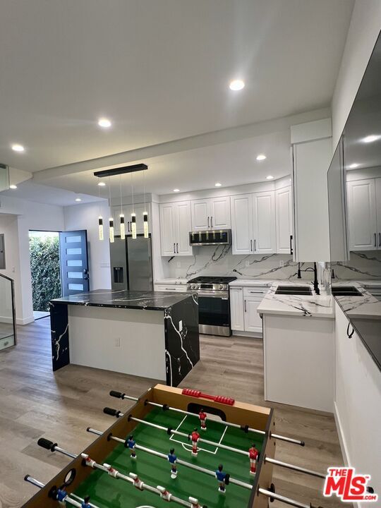 Foto del edificio - 8854 Cashio St