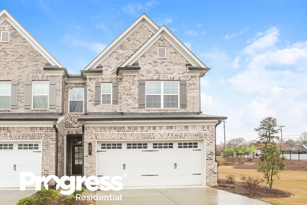 691 Alder Grv Trce, Loganville, GA 30052 Townhome Rentals in