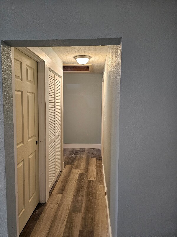 Foto principal - 112 S Virginia St