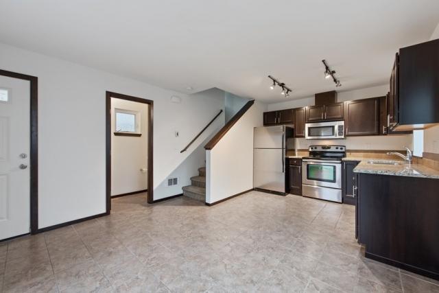 Building Photo - 1 bedroom in Seattle WA 98102