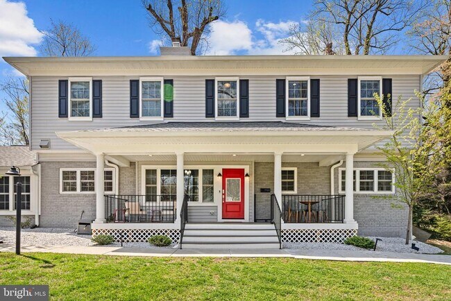 Foto del edificio - 3803 Estel Rd