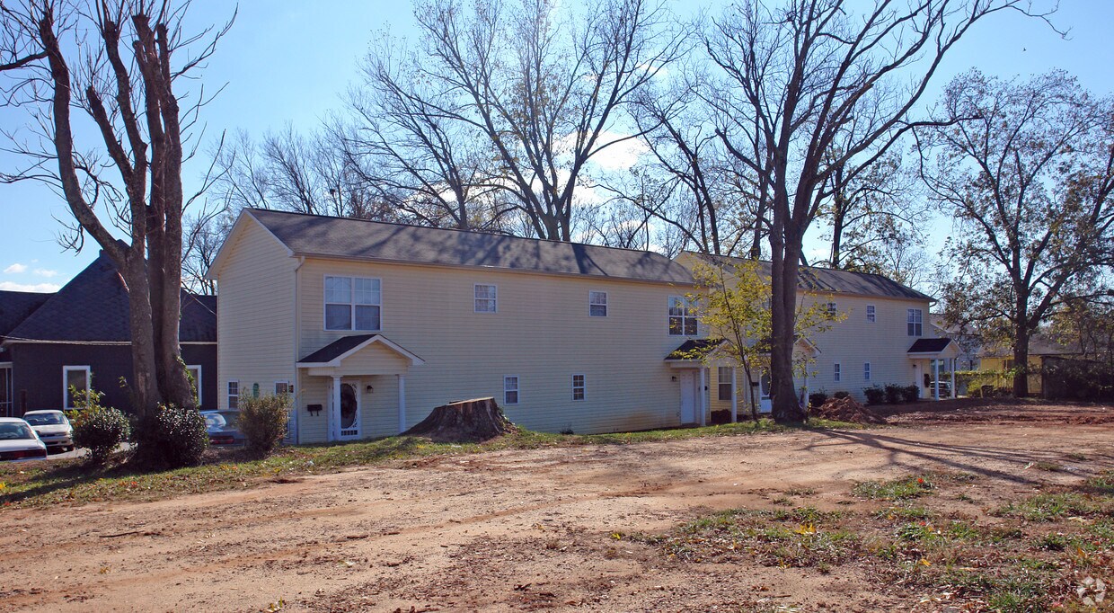 119 Forest St, Greenville, SC 29601 Apartments in Greenville, SC