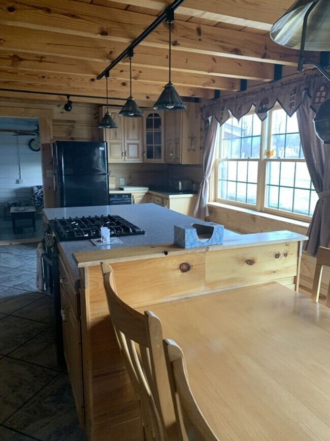 Foto del edificio - 13238 Plains Mill Rd
