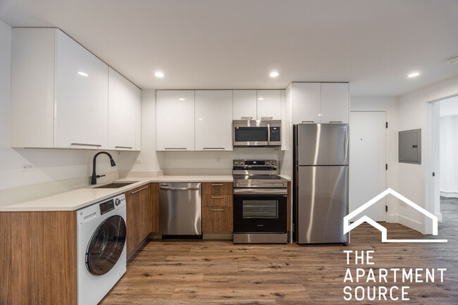 Photo - 941 W Carmen Ave Apartment