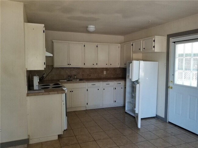 Building Photo - 11400 Austex Acres Ln
