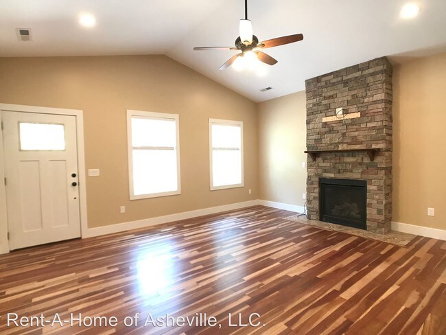 Building Photo - 2 br, 2 bath House - 13 Asbury Rd