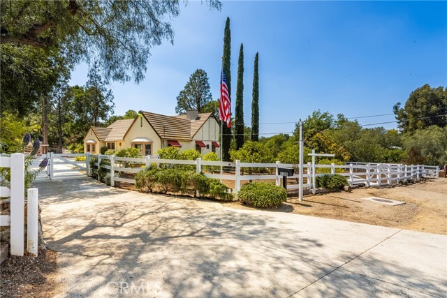 Building Photo - 1290 Orange Park Blvd