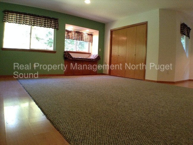Building Photo - 35713 Mountain Loop Hwy