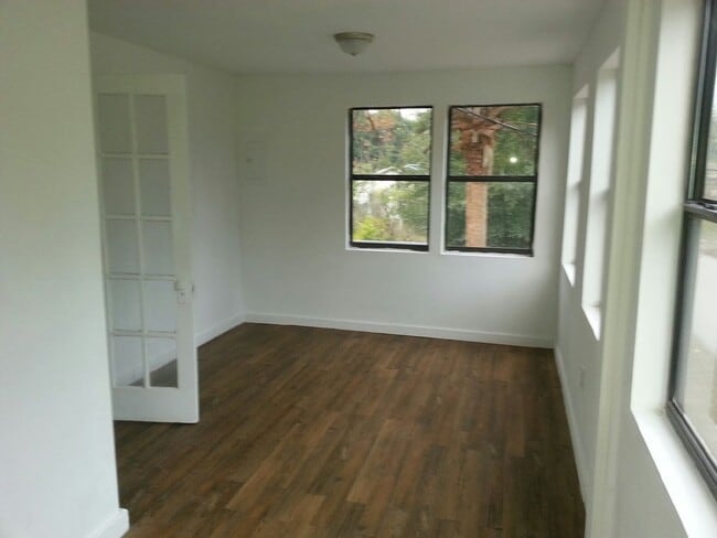 Building Photo - 28 Lake Eustis Crossing RES 738