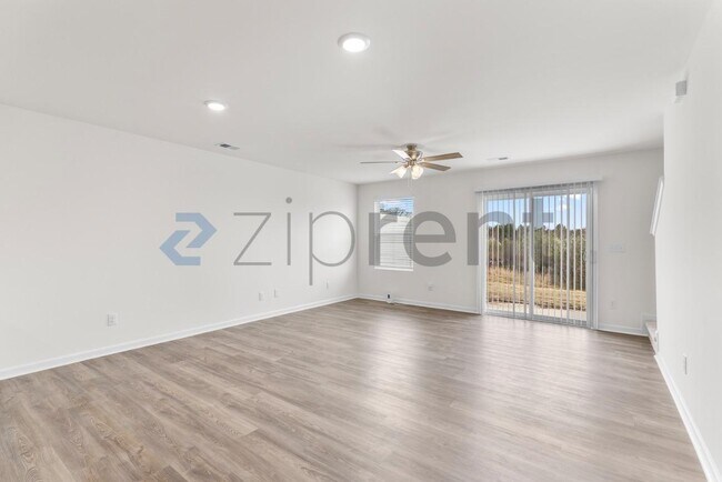 Foto del edificio - 1926 Tranquility Cir