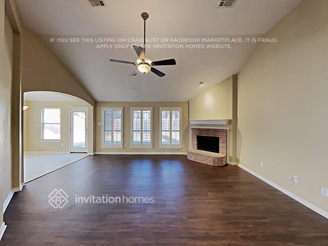 Building Photo - 613 Chestnut Dr