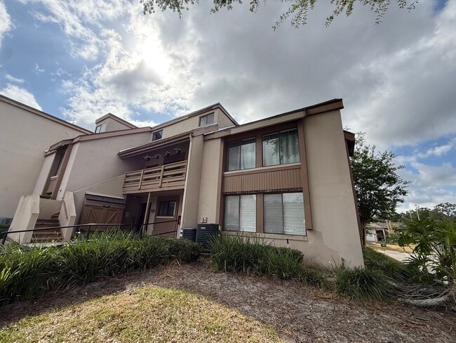 Building Photo - Newly listed 2/2 Condo in Altamonte Springs!