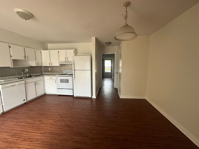 Foto del edificio - Georgetown Forest Townhomes off Old Forest Road