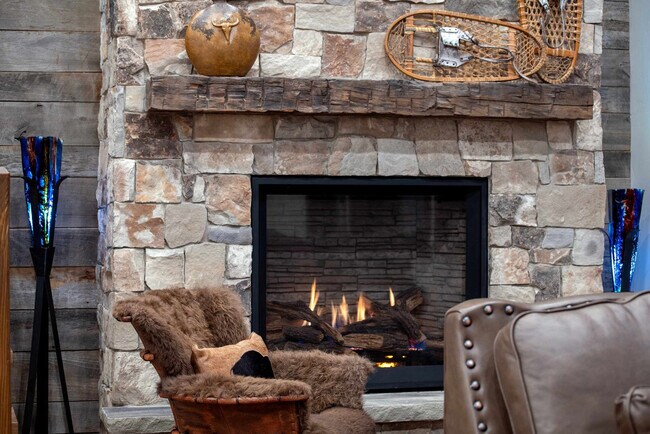 Foto del edificio - 3360 Alta Vista Dr