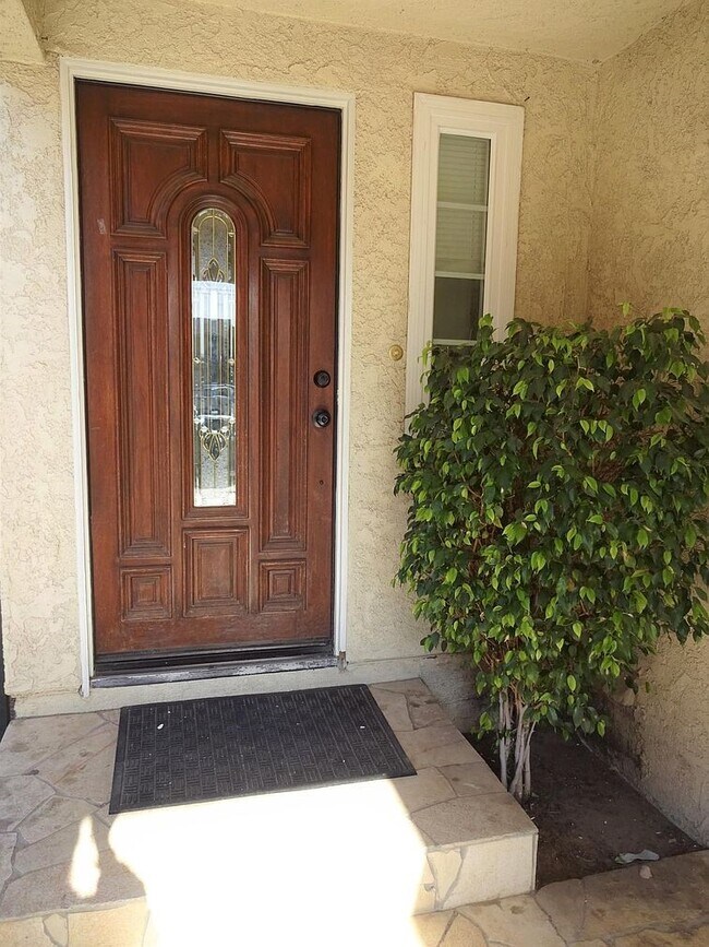 Foto del edificio - 11710 Hunnewell Ave