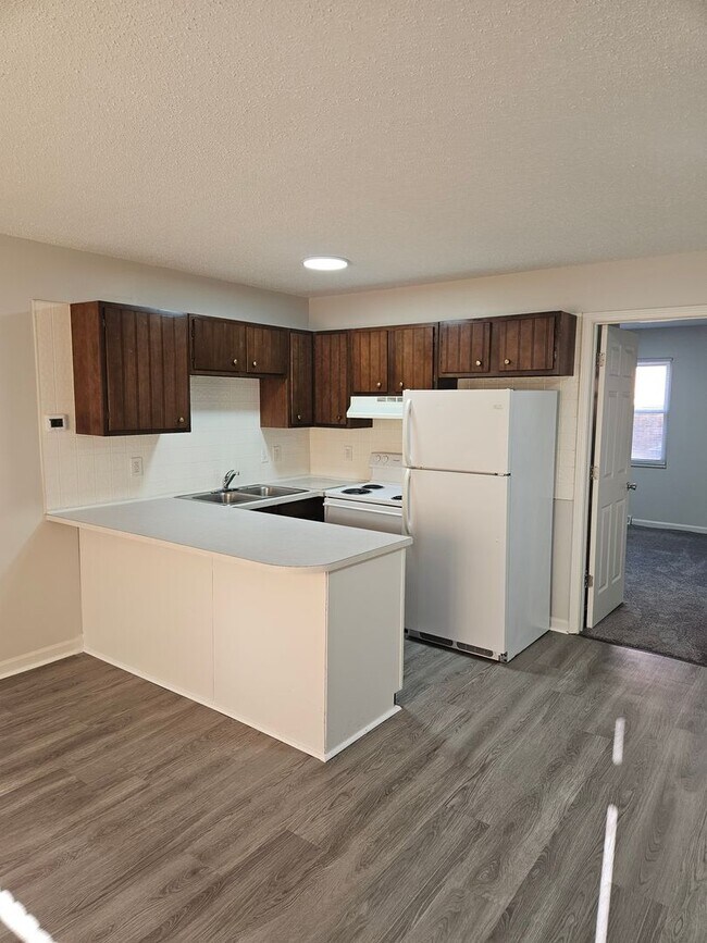 Foto del edificio - Nice 1Br/1Bath Apartment For Rent