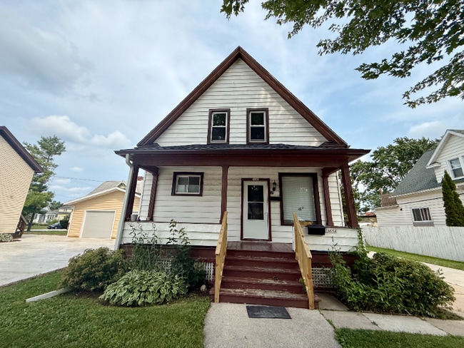 Building Photo - 1409 S 17th St