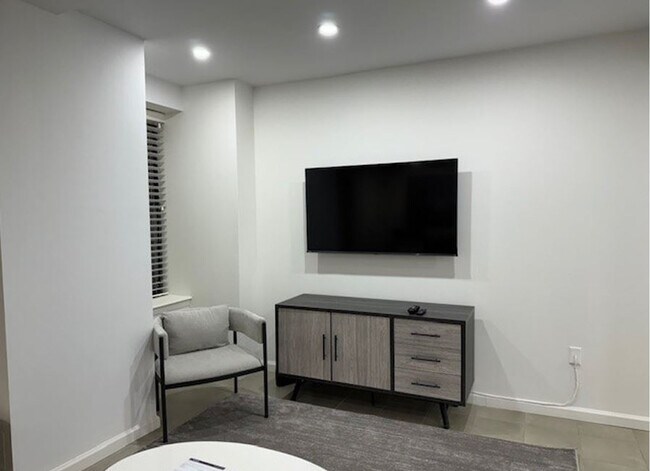 Foto del edificio - 754 9th Ave