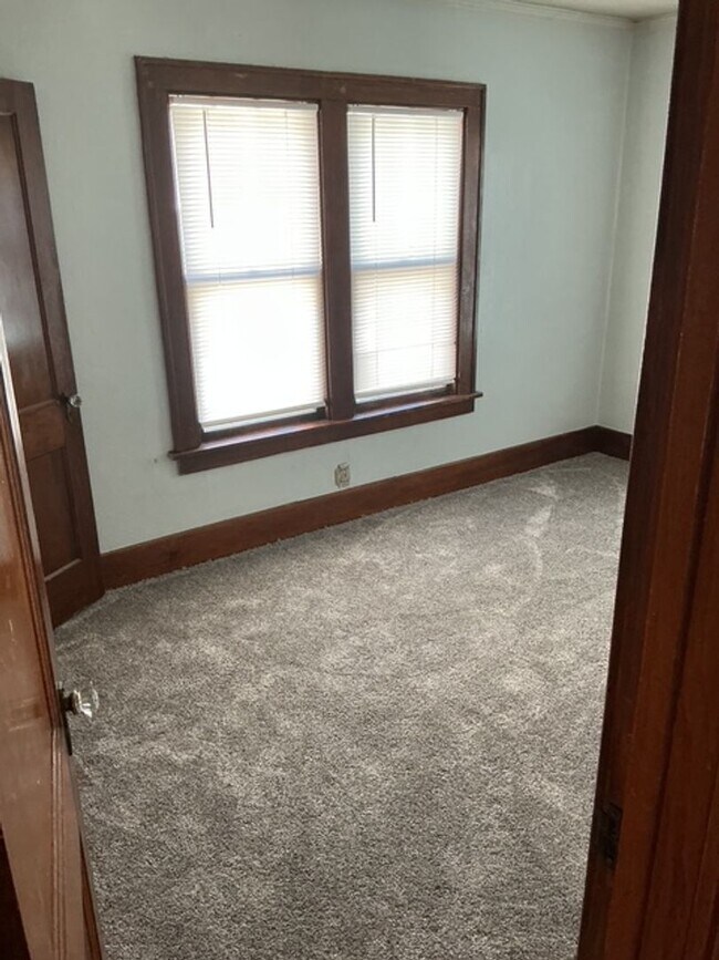 Foto del edificio - 3 Bedroom / 1 Bathroom House in Peoria