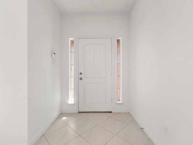 Building Photo - 13530 Carruth Ln