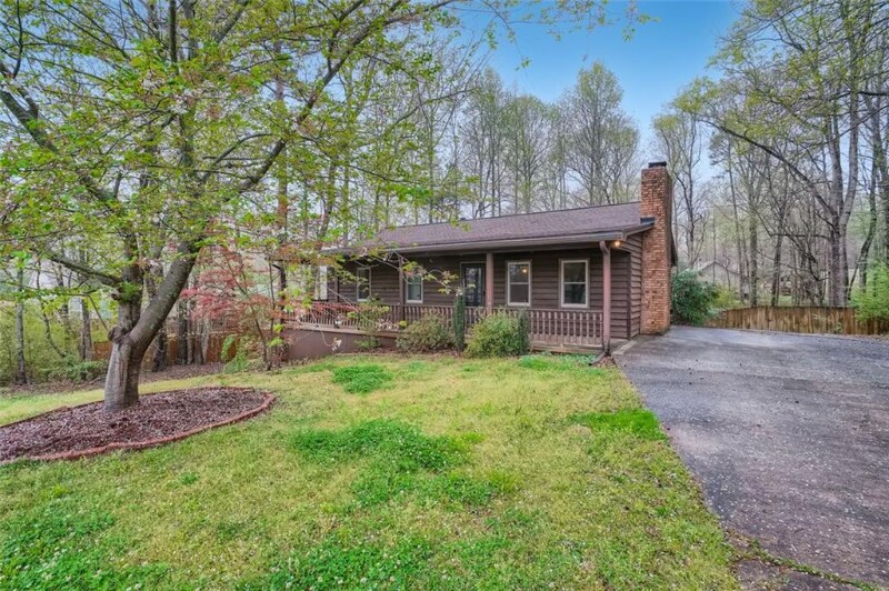 Primary Photo - 4680 Whispering Woods Dr