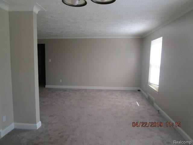 Foto del edificio - 21301 Sloan Dr