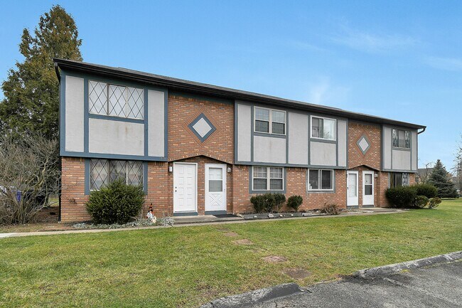 Building Photo - 1925 Slaton Ct