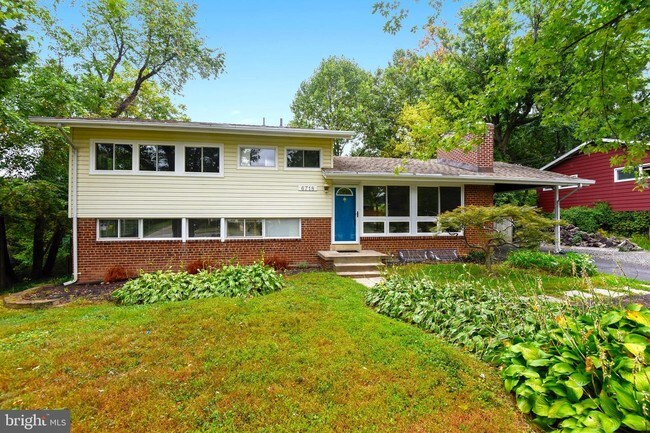 Foto del edificio - 6718 Old Chesterbrook Rd