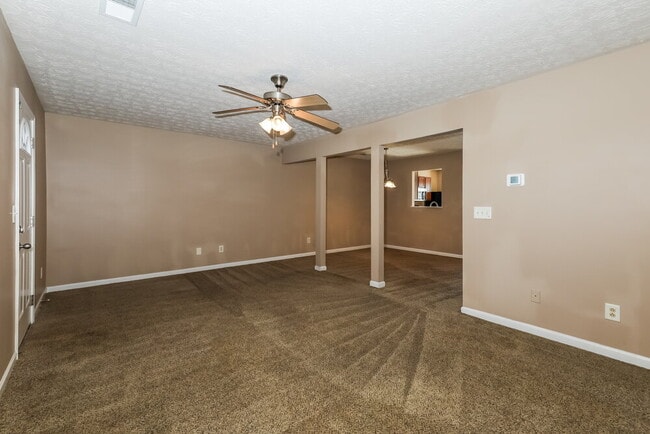 Building Photo - 1870 Grove Way