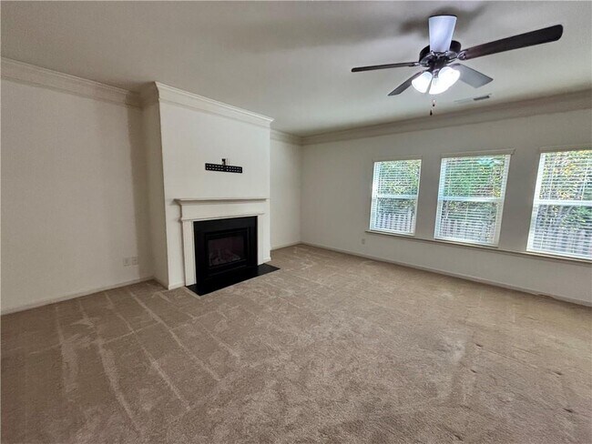 Foto del edificio - 609 Stonehurst Ln