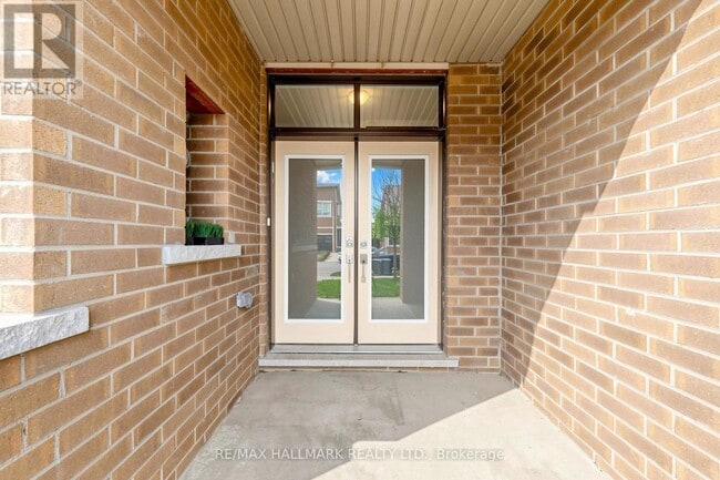 Building Photo - 87 Dariole Dr