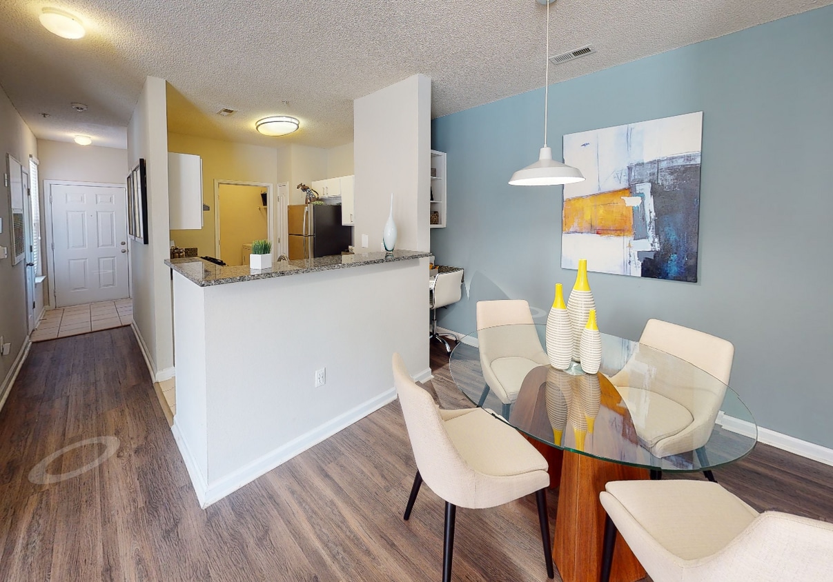 Photo - Aventura RTP Apartments
