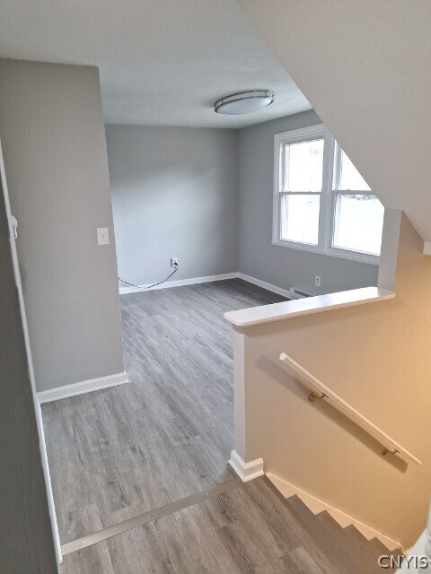 Foto del edificio - 8410A Shallowcreek Rd