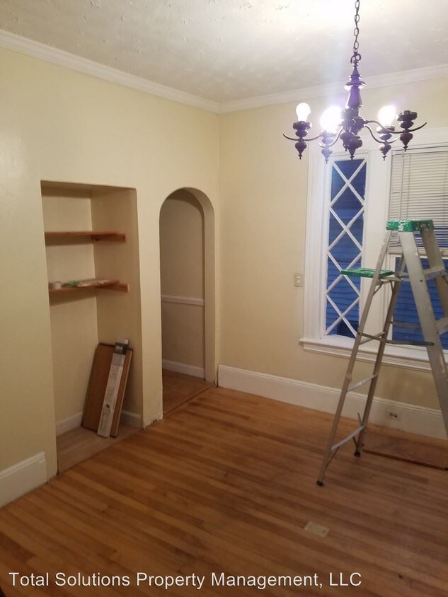 Building Photo - 3 br, 1.5 bath Apartment - 405-407 Hanover St