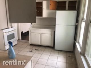 Foto del edificio - 3 br, 1 bath House - 416 East Arcadia Avenue