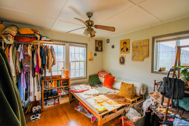 Foto del edificio - 519 Rutledge Ave