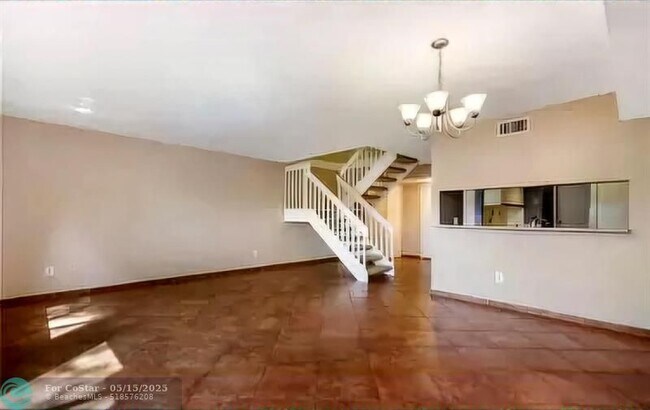 Foto del edificio - 7952 NW 7th Ct