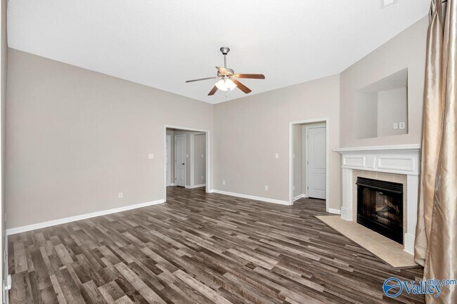 Foto del edificio - 4808 SE Canterwood Dr