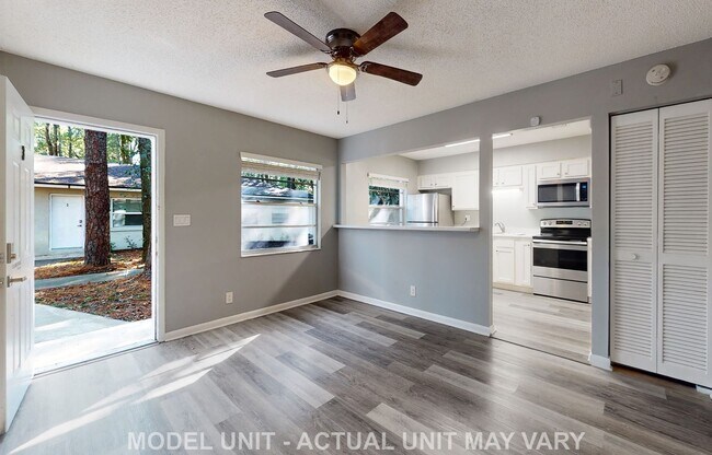 Foto del edificio - Updated 1BR/1BA Ortega Farms Apartment